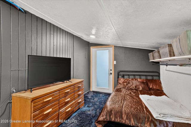 715 Birchwood Street, Dewitt, MI 48820