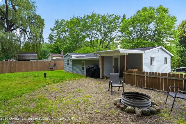 715 Birchwood Street, Dewitt, MI 48820