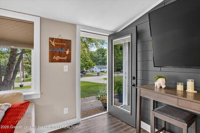715 Birchwood Street, Dewitt, MI 48820