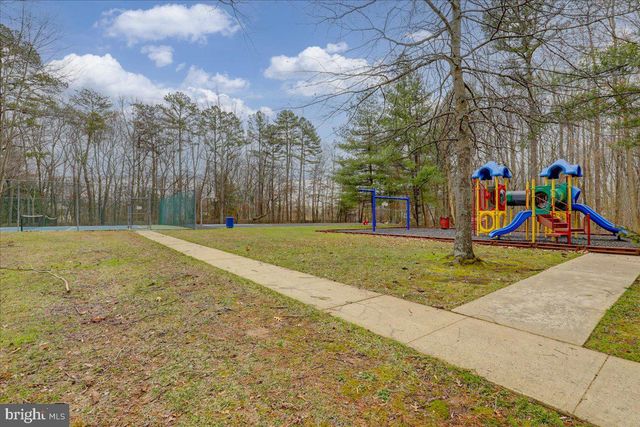 34 GATE LN, Old Bridge, NJ 08857