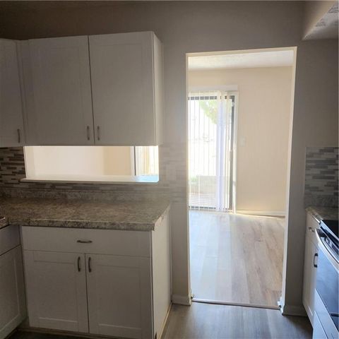 293 Country Club, Jonesboro, GA 30238