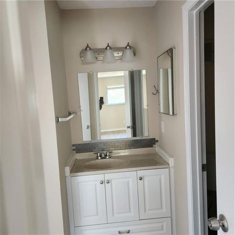 293 Country Club, Jonesboro, GA 30238