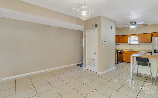 36 Silverstone Circle, Savannah, GA 31406