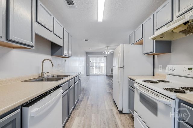 58 Bearing Circle D, Port Wentworth, GA 31407