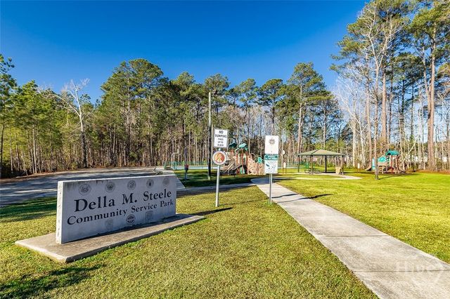 58 Bearing Circle D, Port Wentworth, GA 31407