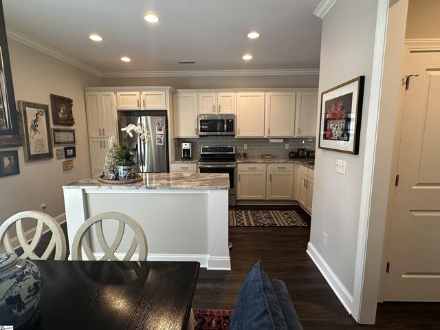 323 Arlington Avenue, Greenville, SC 29601