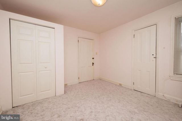 1127 GREEN ST, Philadelphia, PA 19123