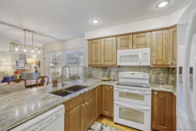 7751 S Curtice Drive F, Littleton, CO 80120