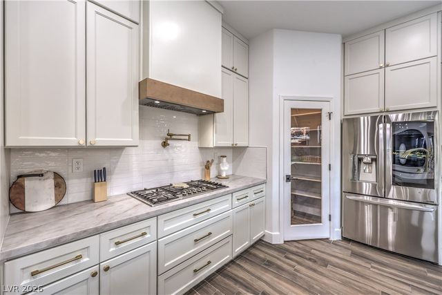 8304 Monarch Birch Avenue, Las Vegas, NV 89117