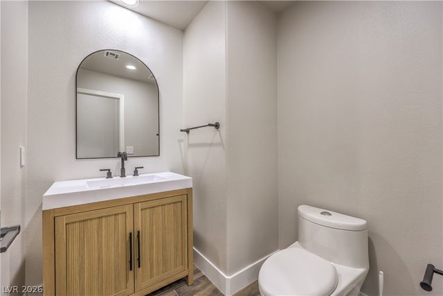 8304 Monarch Birch Avenue, Las Vegas, NV 89117