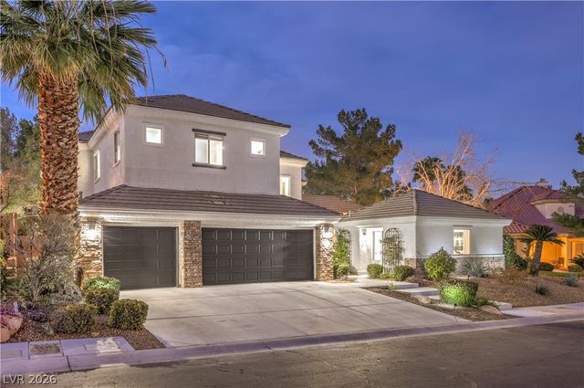 8304 Monarch Birch Avenue, Las Vegas, NV 89117