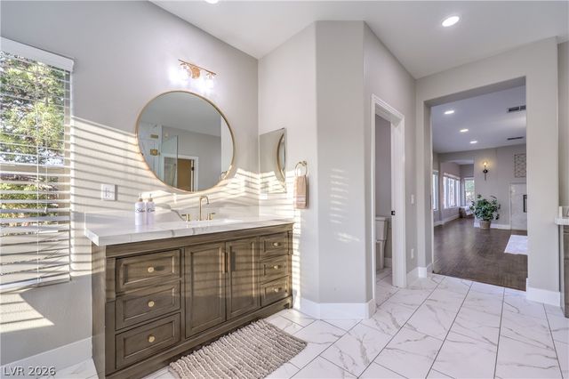 8304 Monarch Birch Avenue, Las Vegas, NV 89117