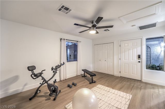 8304 Monarch Birch Avenue, Las Vegas, NV 89117