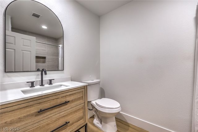 8304 Monarch Birch Avenue, Las Vegas, NV 89117