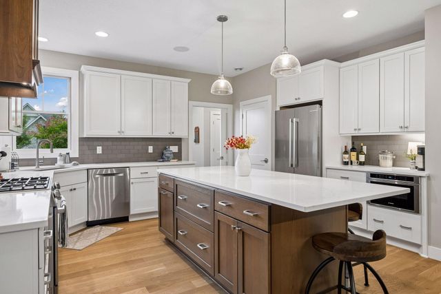 2334 Simply Living Lane, Hudson, WI 54016