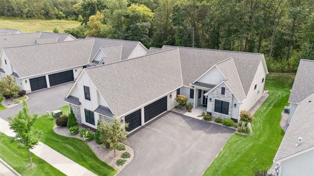 2334 Simply Living Lane, Hudson, WI 54016