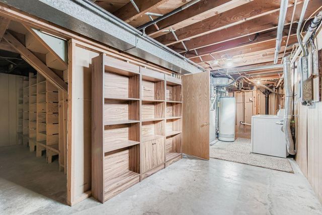 80 Sherrie Lane, Woodbury, MN 55125