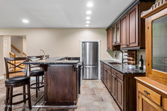 405 Harbor Approach, Johnson City, TN 37601