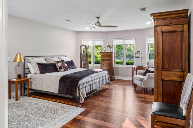 405 Harbor Approach, Johnson City, TN 37601