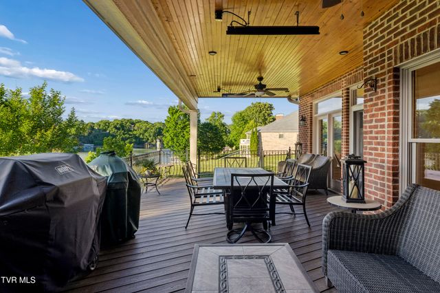 405 Harbor Approach, Johnson City, TN 37601