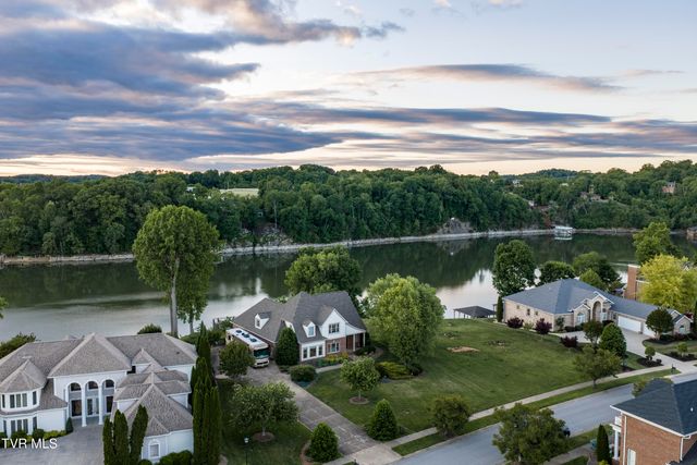 405 Harbor Approach, Johnson City, TN 37601