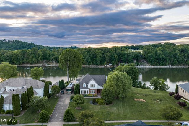 405 Harbor Approach, Johnson City, TN 37601