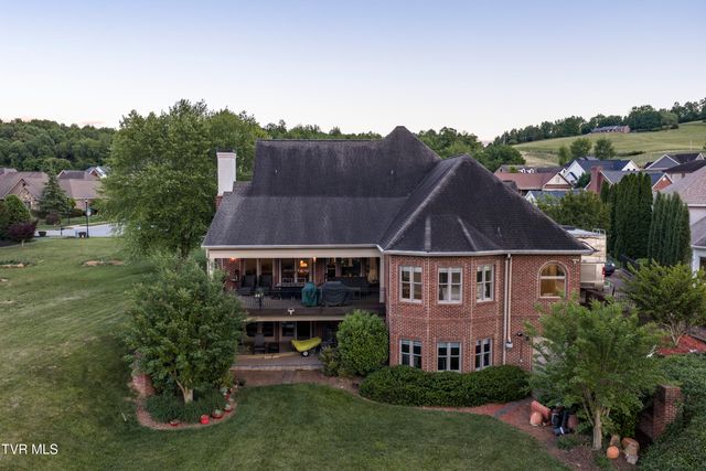 405 Harbor Approach, Johnson City, TN 37601