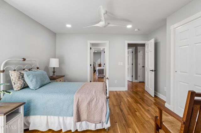405 Harbor Approach, Johnson City, TN 37601