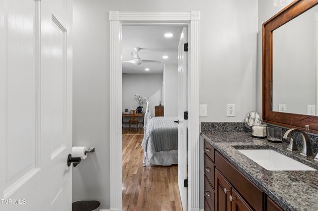 405 Harbor Approach, Johnson City, TN 37601