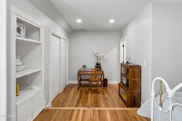 405 Harbor Approach, Johnson City, TN 37601
