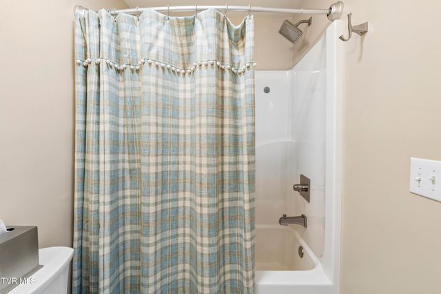 405 Harbor Approach, Johnson City, TN 37601