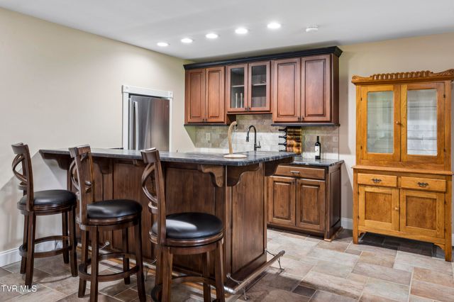 405 Harbor Approach, Johnson City, TN 37601