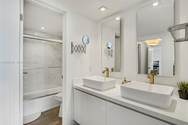 11111 Biscayne Boulevard 8C, Miami, FL 33181
