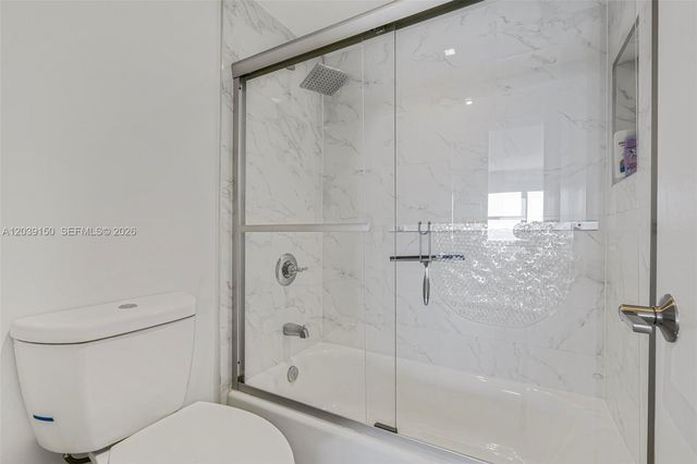 11111 Biscayne Boulevard 8C, Miami, FL 33181
