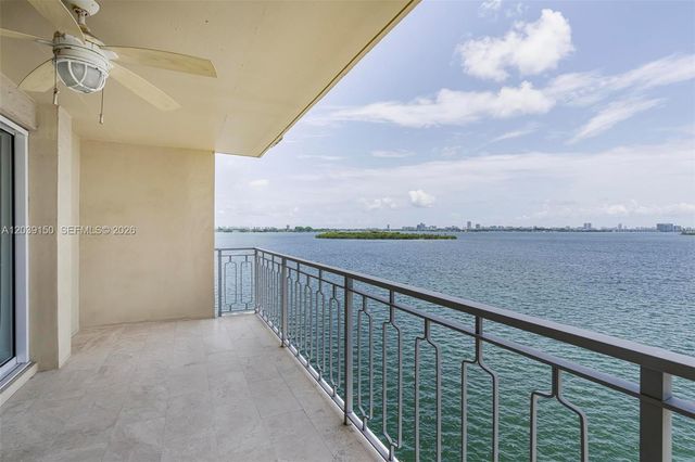 11111 Biscayne Boulevard 8C, Miami, FL 33181