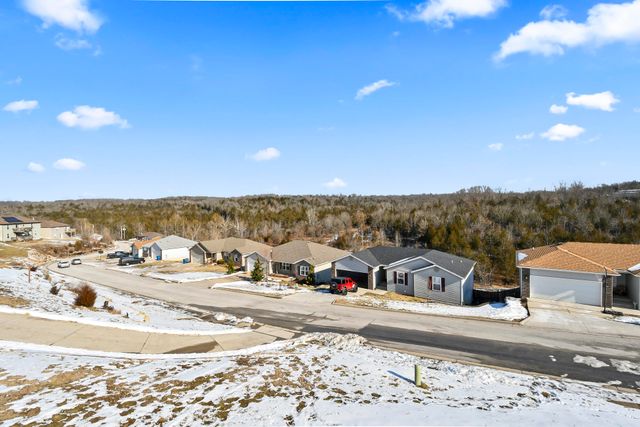 406 Spring Meadow Parkway, Branson, MO 65616