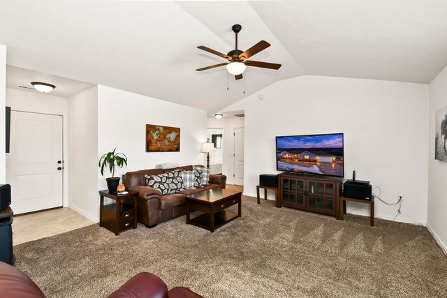 406 Spring Meadow Parkway, Branson, MO 65616