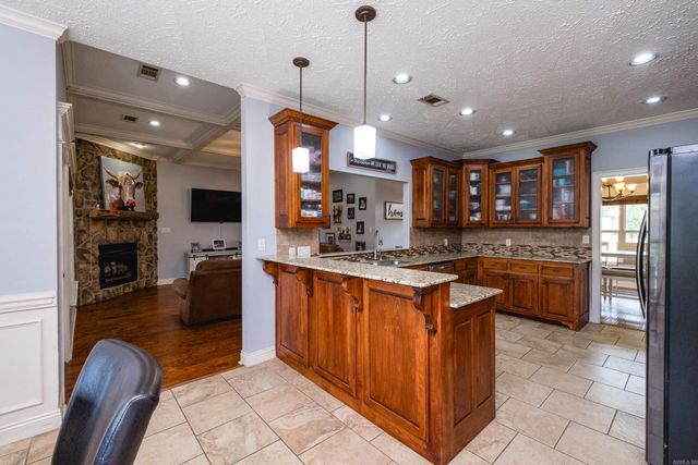 1200 Nature Way, Benton, AR 72019