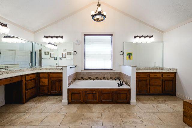 1200 Nature Way, Benton, AR 72019