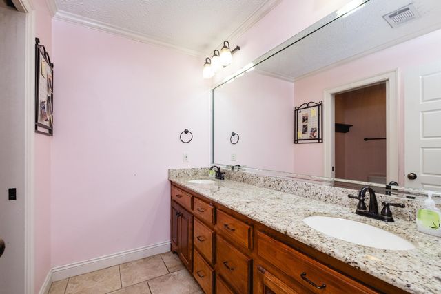 1200 Nature Way, Benton, AR 72019
