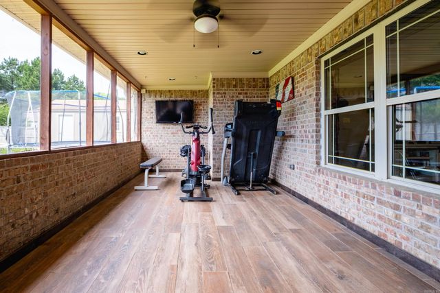 1200 Nature Way, Benton, AR 72019