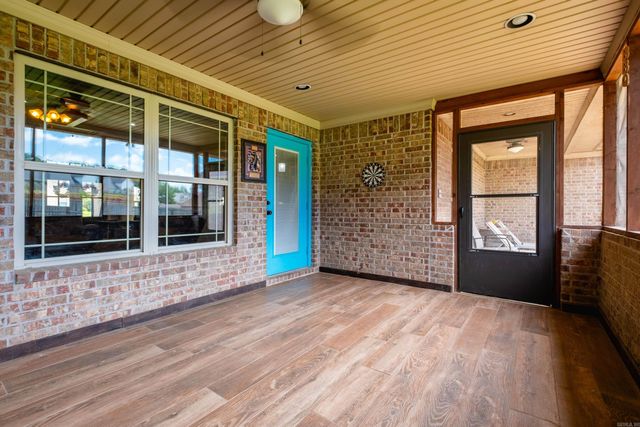 1200 Nature Way, Benton, AR 72019