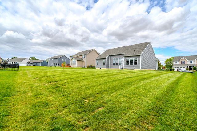 1136 Red Maple Drive 1136 Red Maple Drive, Troy, OH 45373