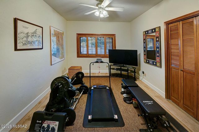 8230 E Ridgewood Drive, Tucson, AZ 85750