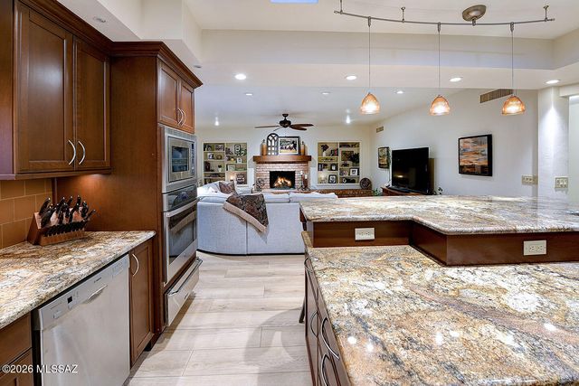 8230 E Ridgewood Drive, Tucson, AZ 85750