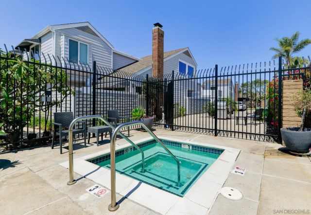 1411 1 Street, Coronado, CA 92118