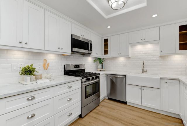 1411 1 Street, Coronado, CA 92118