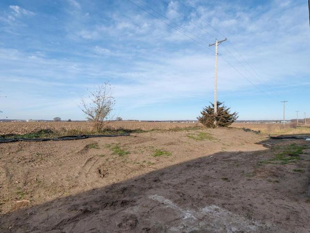 938 Prestwick Drive, Belle Plaine, MN 56011