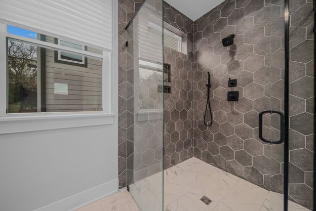 3109A Curtis St, Nashville, TN 37218