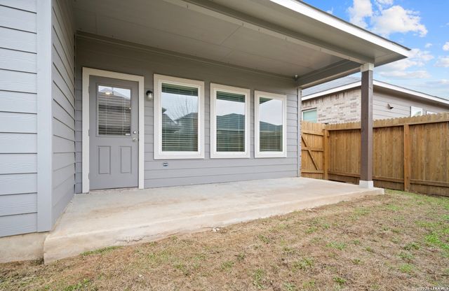 8907 Arundal Garden, Converse, TX 78109